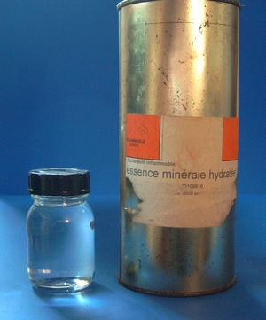 essence minerale hydrate